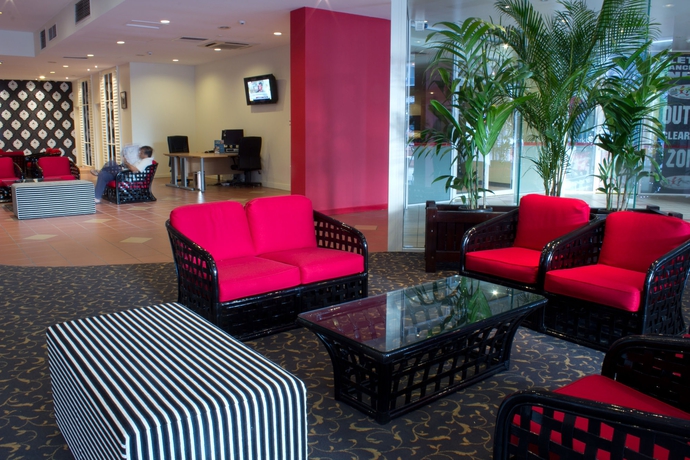 Imagen de los interiores del Hotel The Benson Hotel. Foto 11