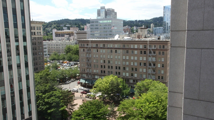Imagen de la habitación del Hotel The Benson Portland, Curio Collection By Hilton. Foto 12