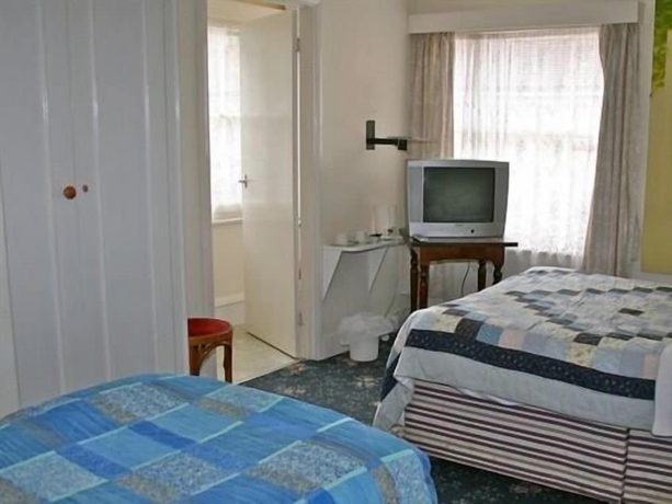 Imagen de la habitación del Hotel The Bent Arms. Foto 9
