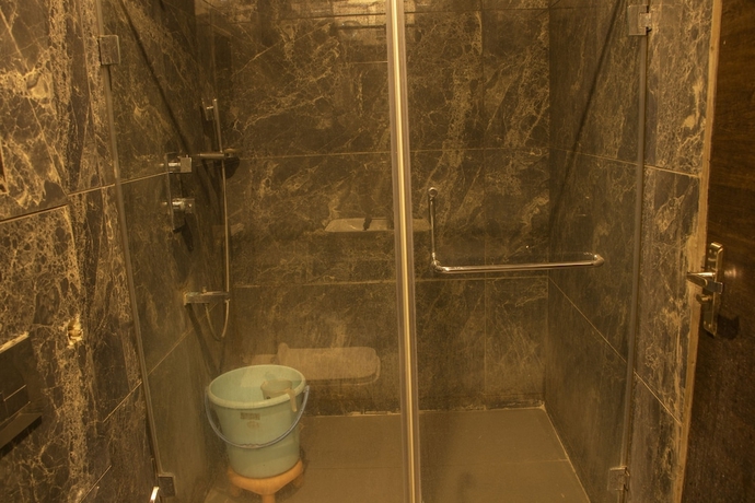 Imagen de la habitación del Hotel The Bentree, Bhopal. Foto 15