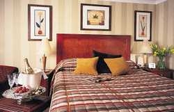 Imagen de la habitación del Hotel The Berkeley Court. Foto 2