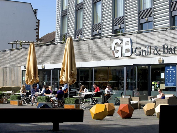 Imagen de los exteriores del Hotel The Bermondsey Square. Foto 10