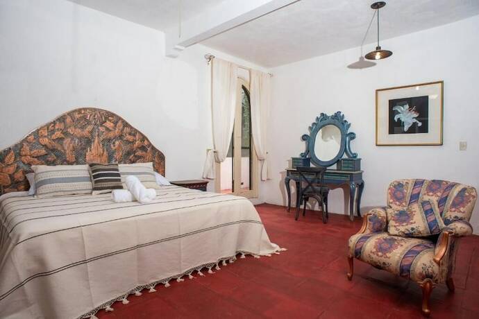 Imagen de la habitación del Hotel The Bersal House. Foto 14