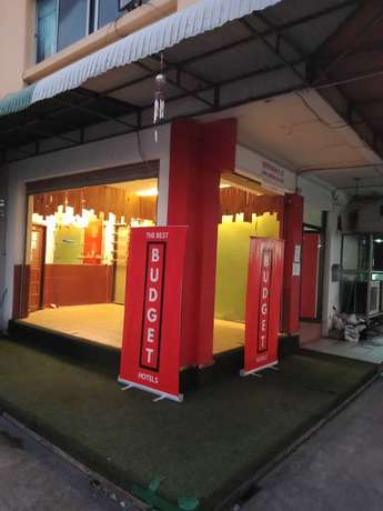 Imagen de los interiores del Hotel The Best Budget. Foto 7