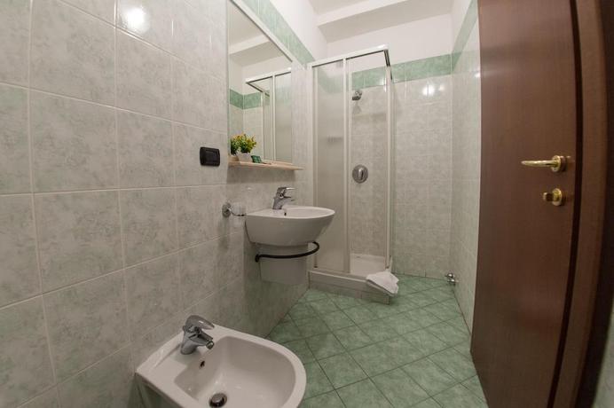 Imagen de la habitación del Hotel The Best. Foto 6