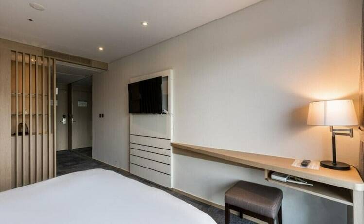 Imagen de la habitación del Hotel The Best Jeju Seongsan. Foto 36