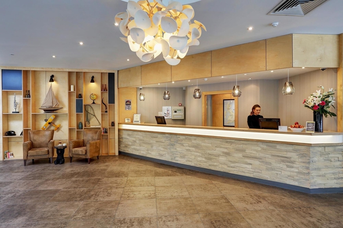 Imagen de los interiores del Hotel The Best Western Plus Epping Forest. Foto 11