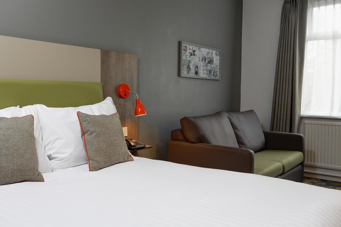 Imagen de la habitación del Hotel The Best Western Plus Epping Forest. Foto 10