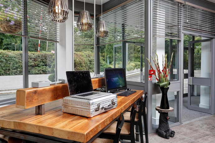 Imagen de los interiores del Hotel The Best Western Plus Epping Forest. Foto 15