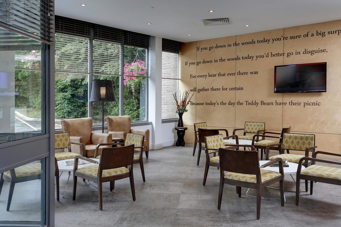 Imagen de los interiores del Hotel The Best Western Plus Epping Forest. Foto 16