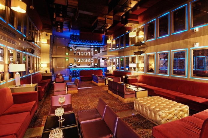 Imagen del bar/restaurante del Hotel The Betsy - South Beach. Foto 4