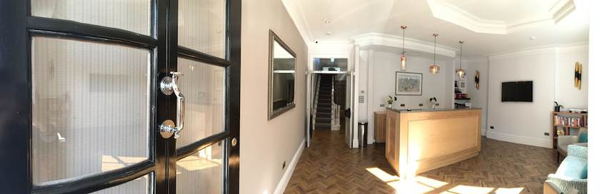 Imagen de los interiores del Hotel The Beverley Hotel. Foto 16