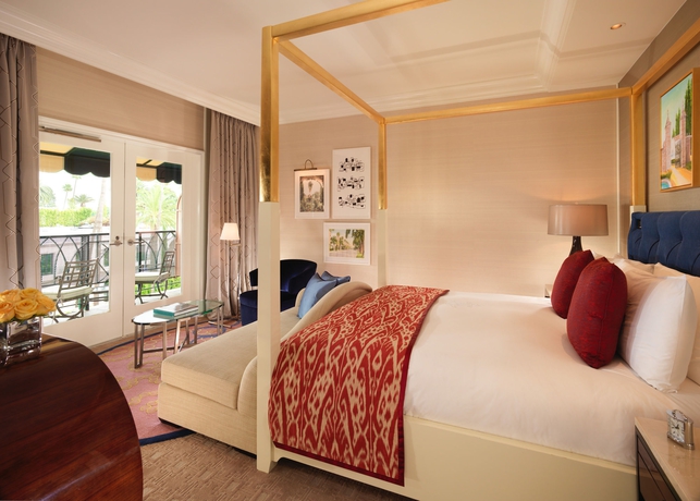 Imagen de la habitación del Hotel The Beverly Hills. Foto 9