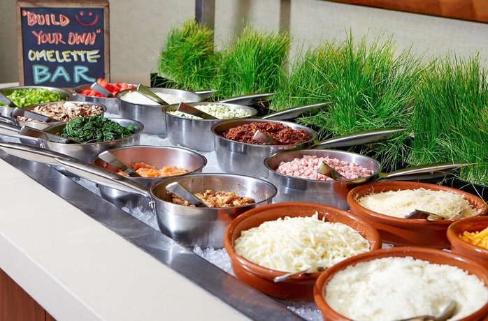 Imagen del bar/restaurante del Hotel The Beverly Hilton. Foto 8