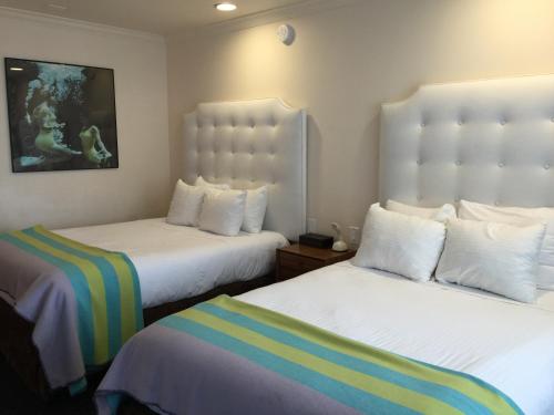 Imagen de la habitación del Hotel The Beverly Laurel at West Hollywood. Foto 3