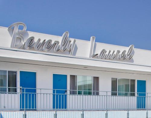 Imagen de los exteriores del Hotel The Beverly Laurel at West Hollywood. Foto 8