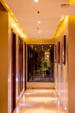 Imagen de los interiores del Hotel The Bhagwati Resort. Foto 13