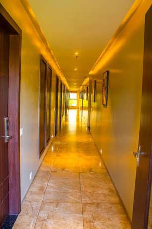 Imagen de los interiores del Hotel The Bhagwati Resort. Foto 14
