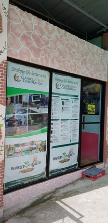 Imagen de los interiores del Hotel The Biggies Inn. Foto 20