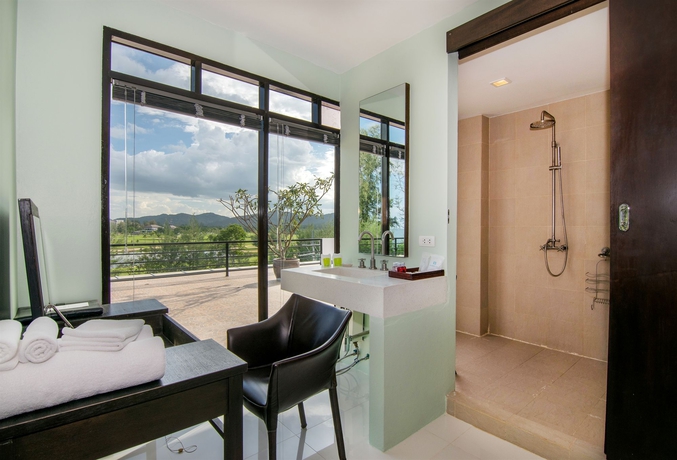 Imagen de la habitación del Hotel The Bihai Hua Hin. Foto 10