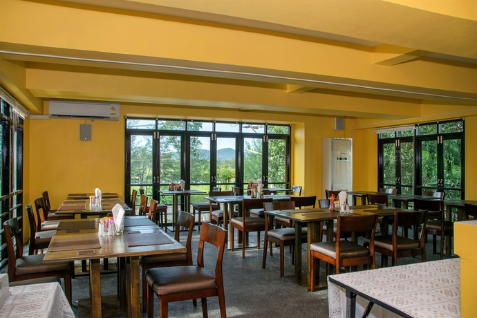 Imagen del bar/restaurante del Hotel The Bihai Hua Hin. Foto 3