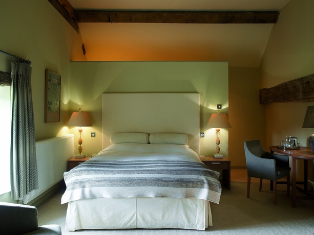 Imagen de la habitación del Hotel The Billesley Manor. Foto 3