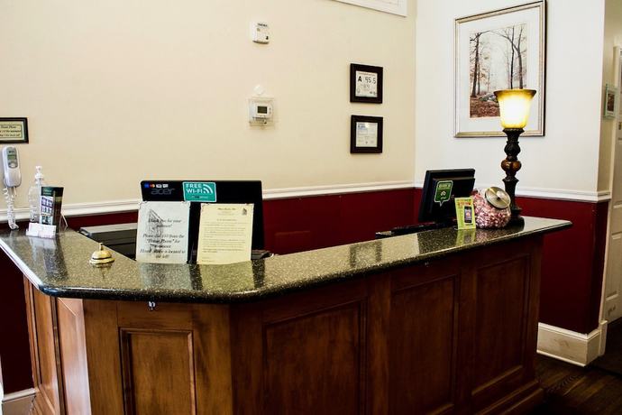 Imagen de los interiores del Hotel The Biltmore Greensboro. Foto 17