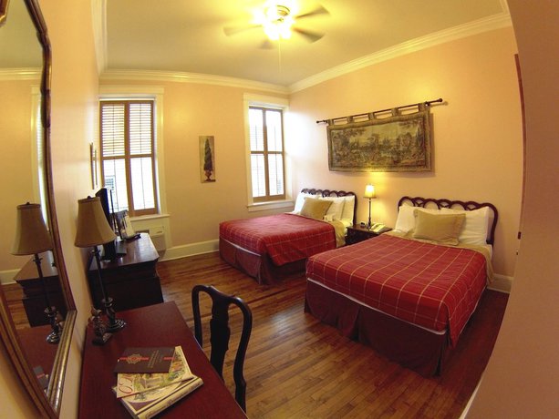 Imagen de la habitación del Hotel The Biltmore Greensboro. Foto 15
