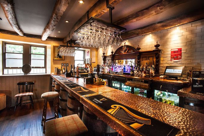 Imagen del bar/restaurante del Hotel The Black Bull. Foto 5