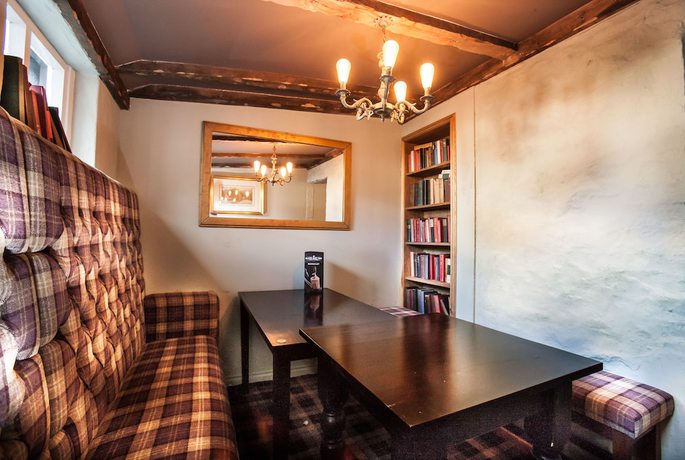 Imagen del bar/restaurante del Hotel The Black Bull. Foto 6