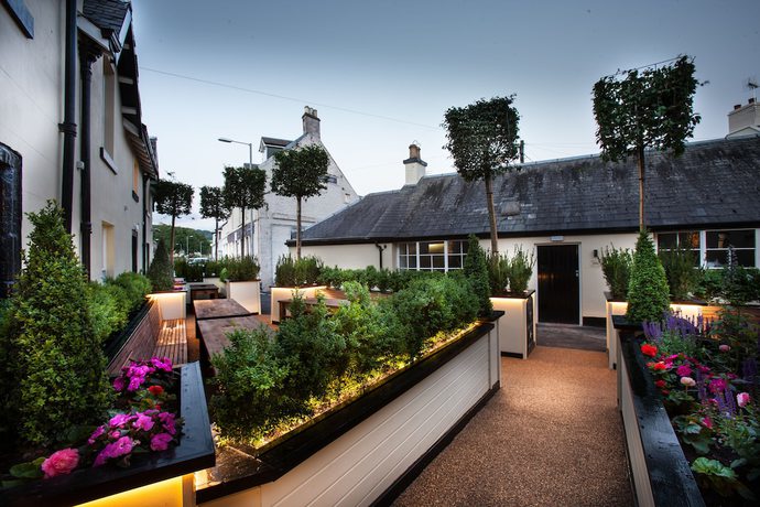 Imagen de los exteriores del Hotel The Black Bull. Foto 20