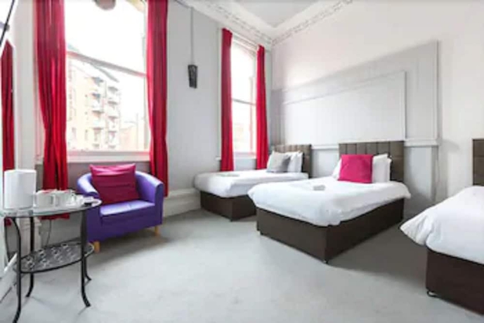 Imagen de la habitación del Hotel The Black Lion, Manchester. Foto 2