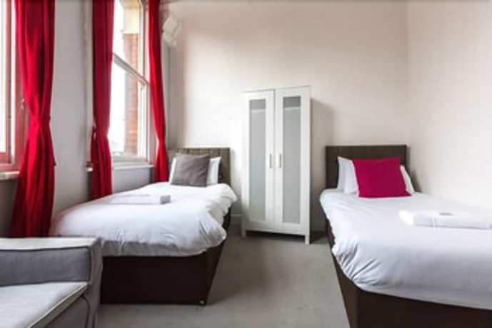 Imagen de la habitación del Hotel The Black Lion, Manchester. Foto 13
