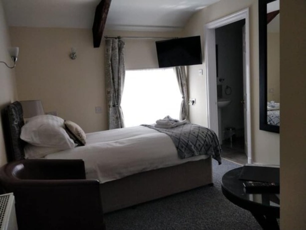 Imagen de la habitación del Hotel The Black Lion Royal. Foto 4