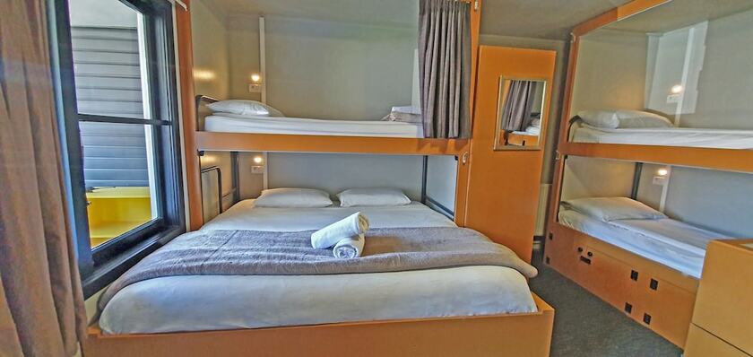 Imagen de la habitación del Hotel The Black Sheep Backpackers. Foto 18