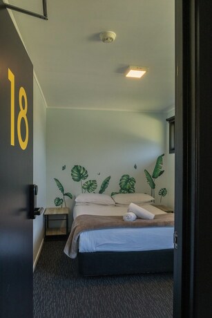 Imagen de la habitación del Hotel The Black Sheep Backpackers. Foto 26