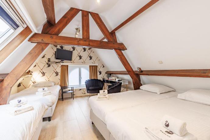 Imagen de la habitación del Hotel The Black Swan, Brujas. Foto 3