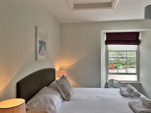 Imagen de la habitación del Hotel The Black Swan, Helston. Foto 5