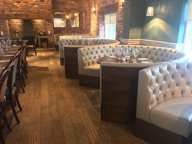 Imagen del bar/restaurante del Hotel The Black Swan, Warrington. Foto 5