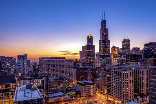 Imagen general del Hotel The Blackstone, Autograph Collection. Foto 10