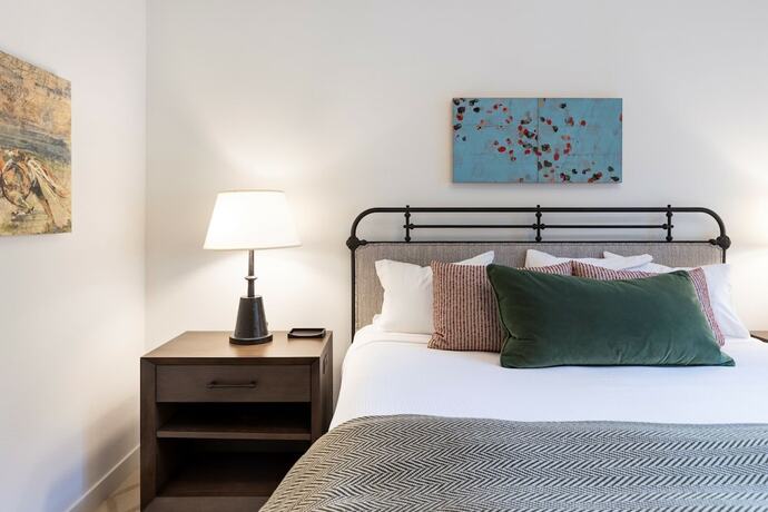 Imagen de la habitación del Hotel The Blake Residences. Foto 14