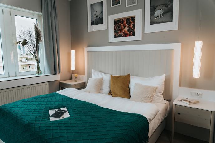 Imagen de la habitación del Hotel The Blasky Frankfurt. Foto 5