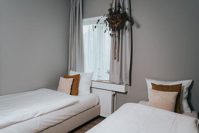 Imagen de la habitación del Hotel The Blasky Frankfurt. Foto 6