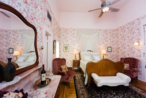 Imagen de la habitación del Hotel The Blenman Inn. Foto 9