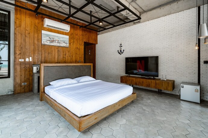 Imagen de la habitación del Hotel The Bloc At Sea. Foto 18