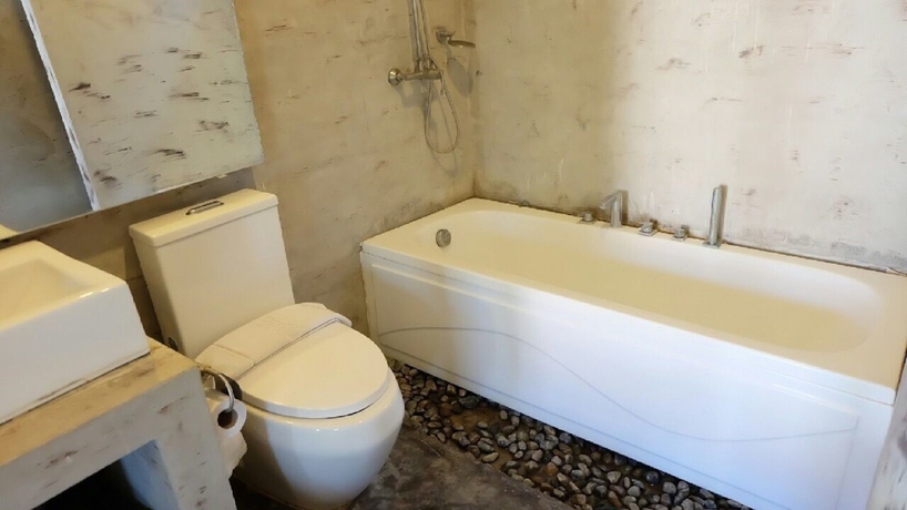 Imagen de la habitación del Hotel The Bloom By Tv Pool. Foto 5