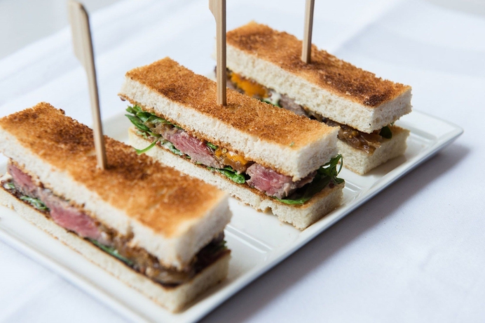 Imagen del bar/restaurante del Hotel The Bloomsbury. Foto 8