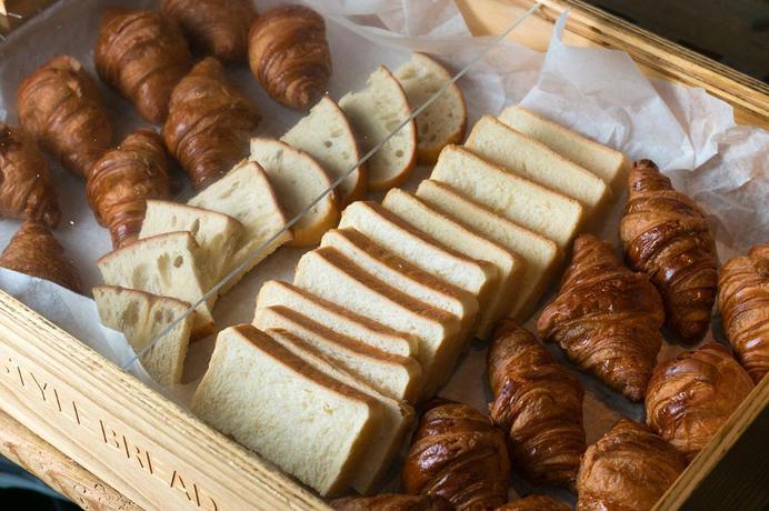 Imagen del bar/restaurante del Hotel The Blossom Hakata Premier. Foto 3