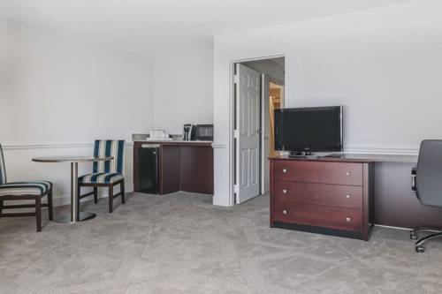 Imagen de la habitación del Hotel The Blu Blue Ash Cincinnati, Ascend Collection. Foto 5