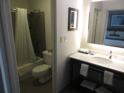 Imagen de la habitación del Hotel The Blu Blue Ash Cincinnati, Ascend Collection. Foto 6
